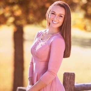 Meet your Posher, Lauren